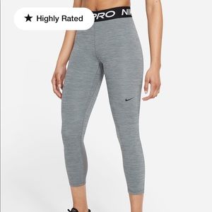 Nike Pro Tight Fit crop leggings